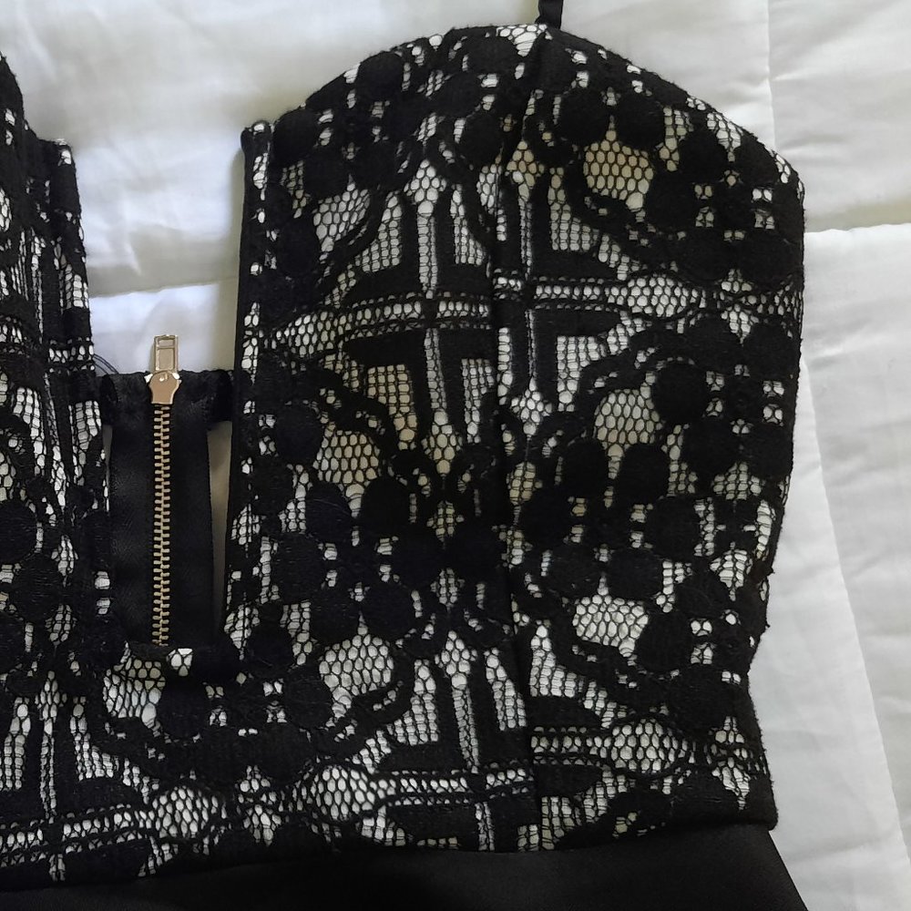 Cutest Swirly Dress - Picture 4 of 5